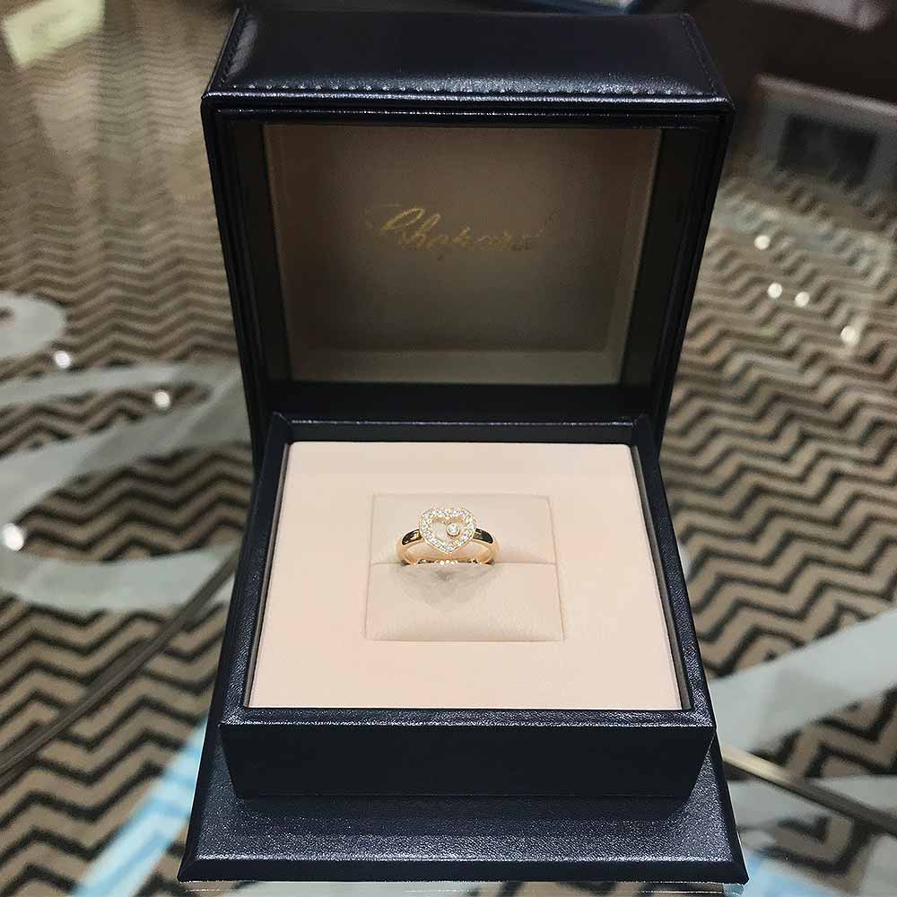 Кольцо Chopard Happy Diamonds Icons Heart