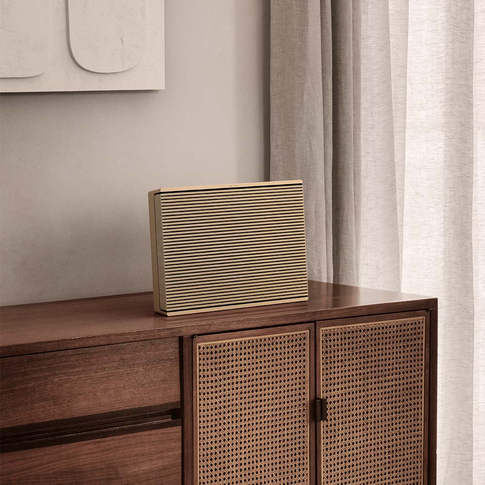 Акустика B&O Beosound Level Акустика B&O Beosound Level