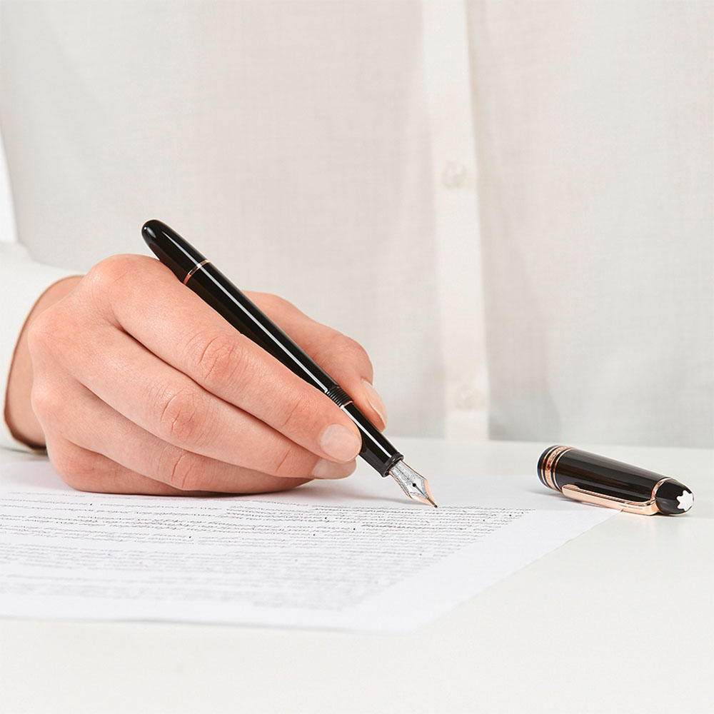 Fountain pen Montblanc Meisterstück Rose Gold-Coated Classique, F